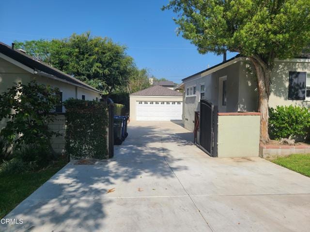 Building Photo - 4913 Revlon Dr