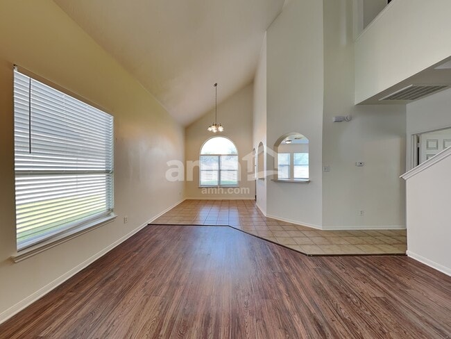 Building Photo - 3927 Dogwood Bough Ln