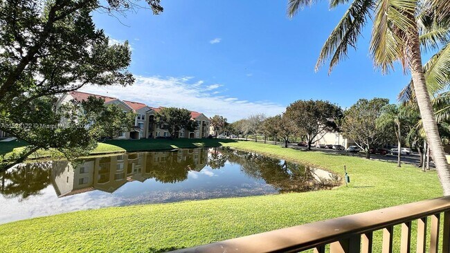 Foto del edificio - 4220 San Marino Blvd