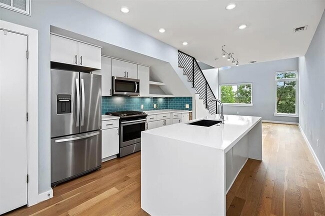 Foto del edificio - 2002 E 7th St