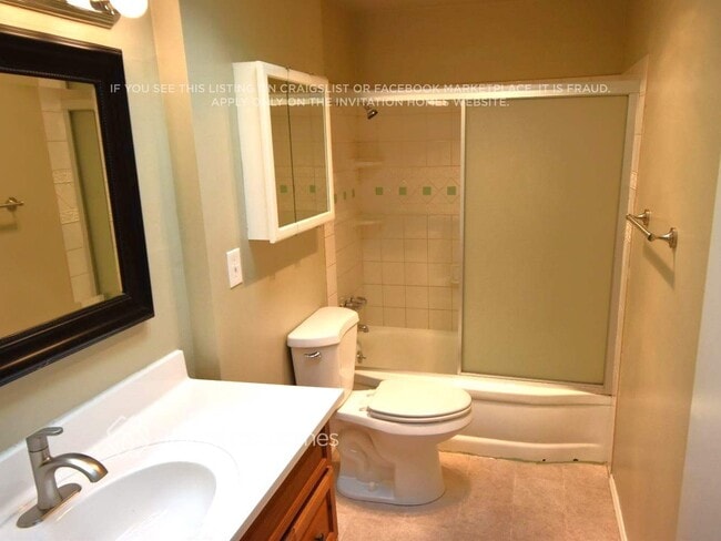 Building Photo - 2155 N 155th St