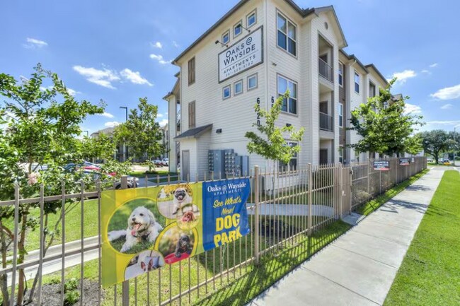 Foto del edificio - 6520 Jamail Dr