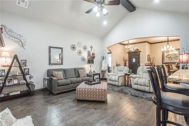 Foto del edificio - Stunning home in Deer Creek Schools!