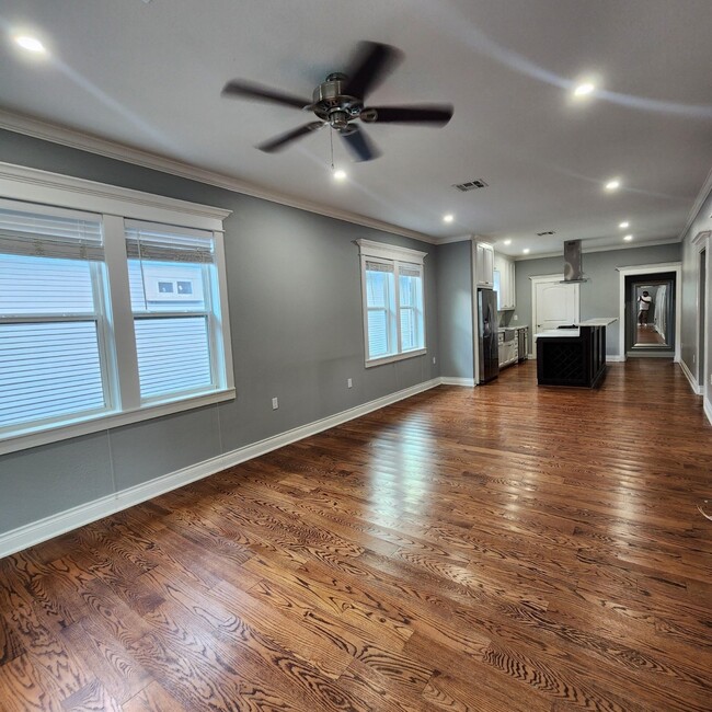 Building Photo - 4121 Rusk St