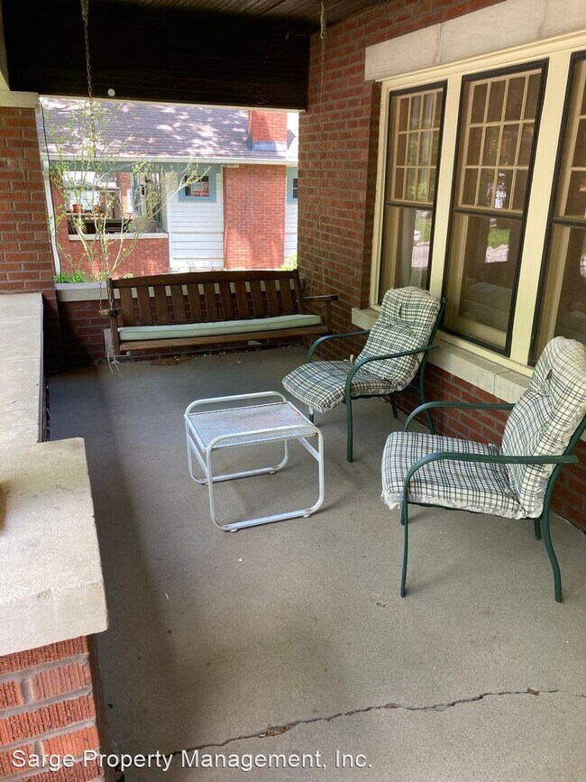 Building Photo - 3 br, 1.5 bath House - 808 N Washington St...