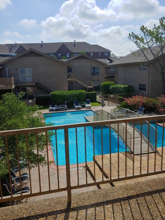 11332 Park Central Pl, Dallas, TX 75230 Condo for Rent in Dallas, TX