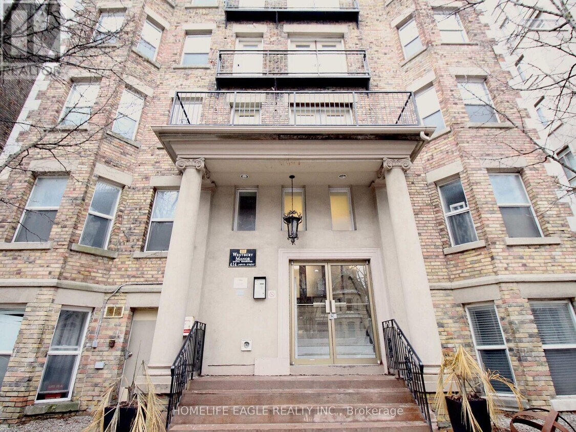 414 Jarvis St, Toronto, ON M4Y 3C2 House for Rent in Toronto, ON