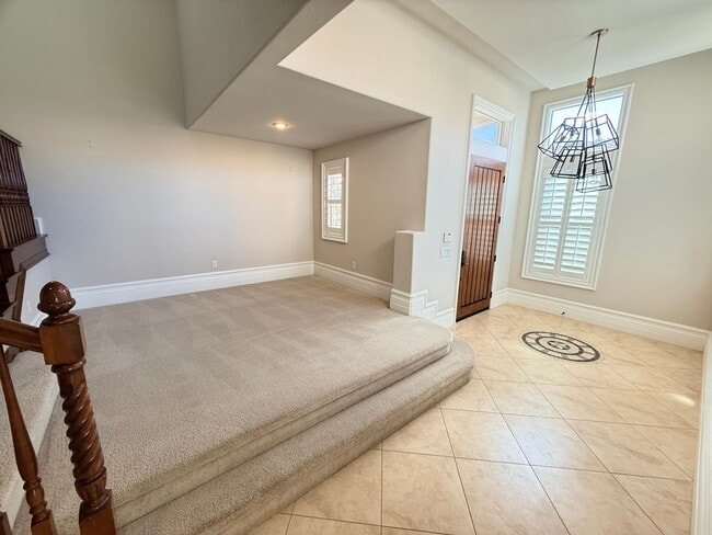 Building Photo - Tuscany Guard Gated Community