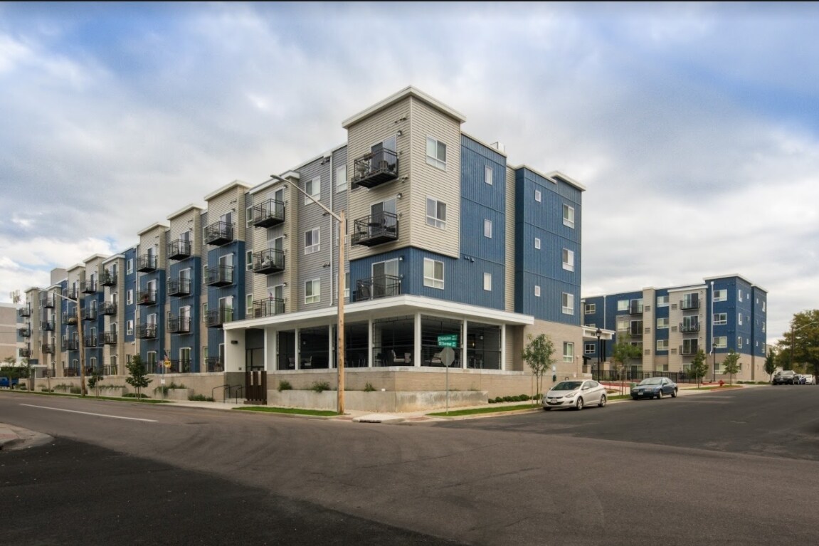 Traditions at Lafayette(55+ Community) Apartments in Lafayette, CO