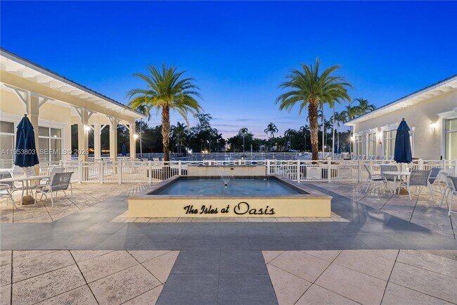 Foto del edificio - 2733 NE 3rd Ct