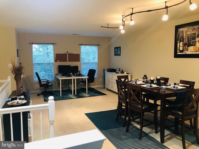 Foto del edificio - 12952 Pinnacle Dr