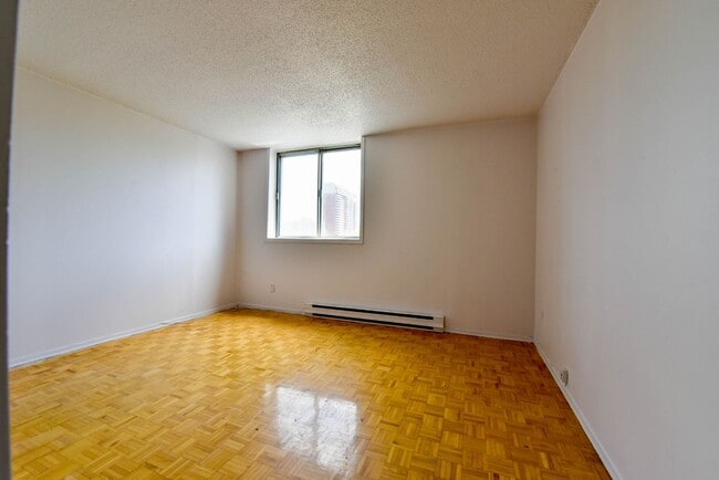 Building Photo - 1595 Rue Rachel E