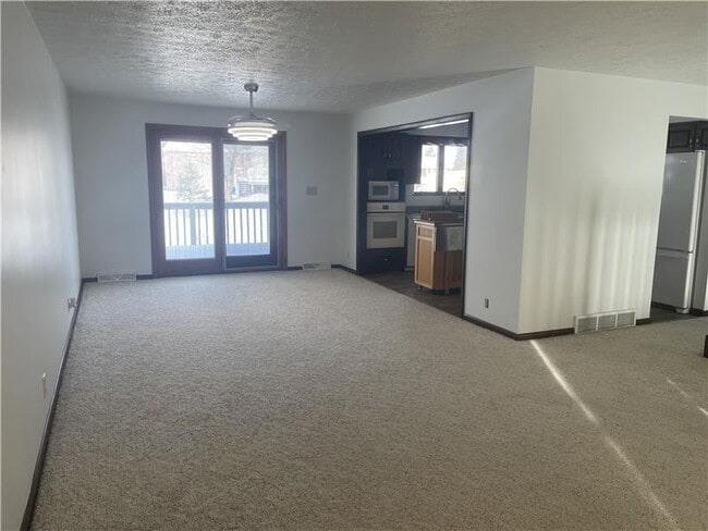 Building Photo - 820 Colliers Way