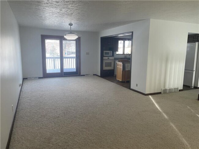 Foto del edificio - 820 Colliers Way