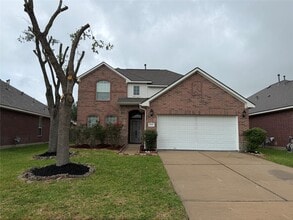 Building Photo - 6826 Pheasant Oak Dr