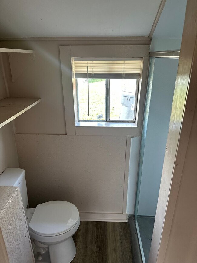 Foto del edificio - 1 Bedroom, 1 Full Bathroom House - Within walking distance of Downtown Springdale