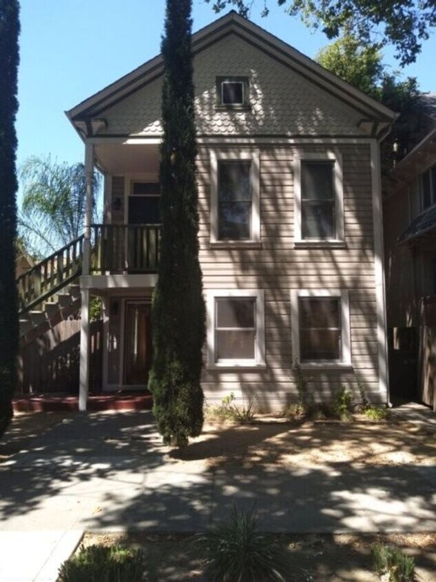 Primary Photo - 1115 W St