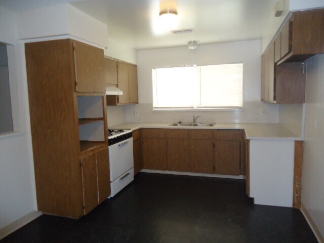 Foto del edificio - Clean 3 Bedroom 2 Bath Home