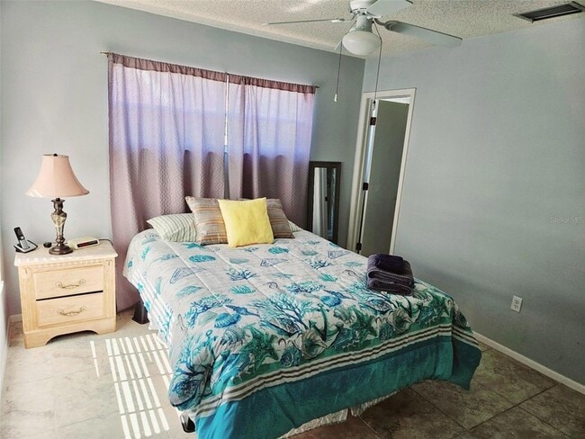 Foto del edificio - 4107 41st St W