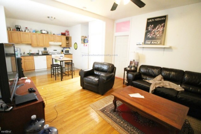 Building Photo - 4 br, 2 bath  - 35 Cummings Rd # 5HG