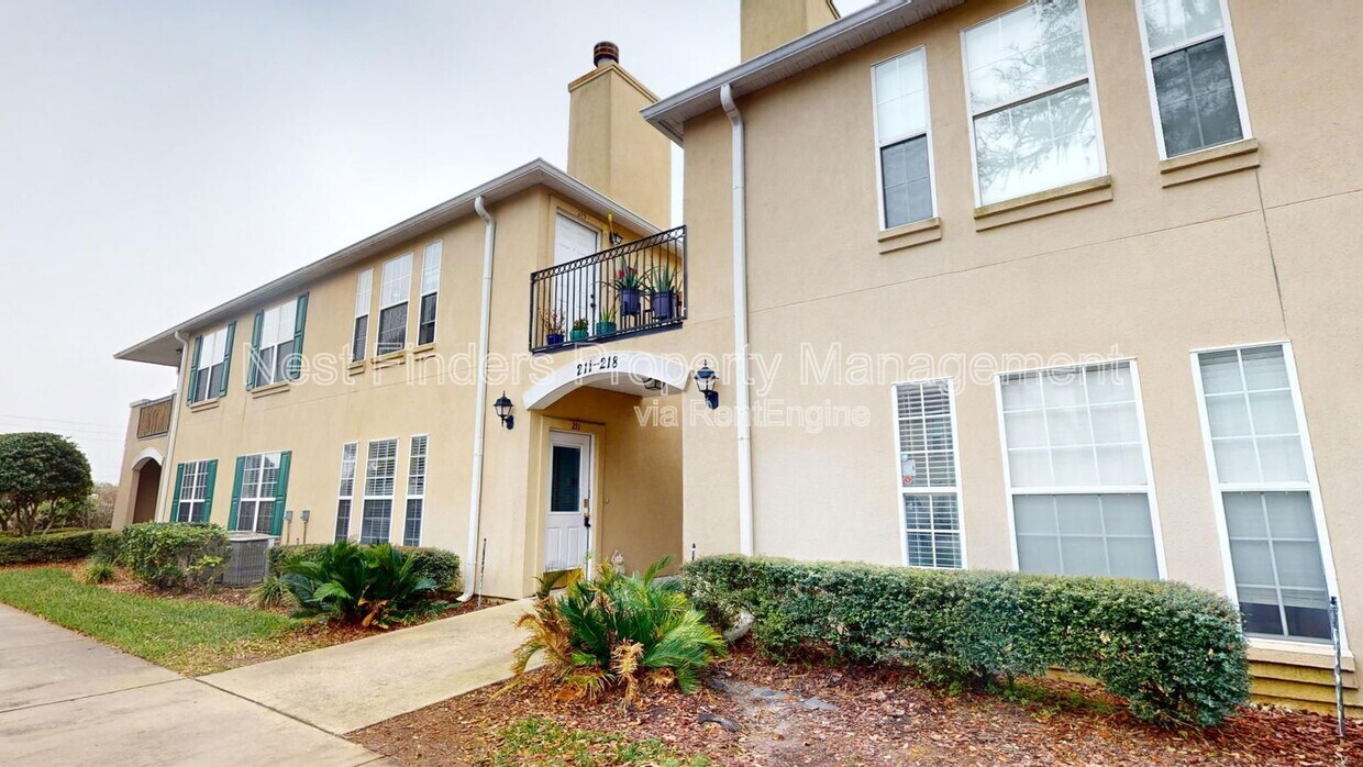 Primary Photo - 211 Jardin De Mer Pl