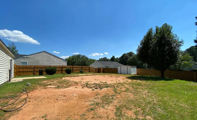 Building Photo - Charming 3-Bedroom Home in Greenville – Co...