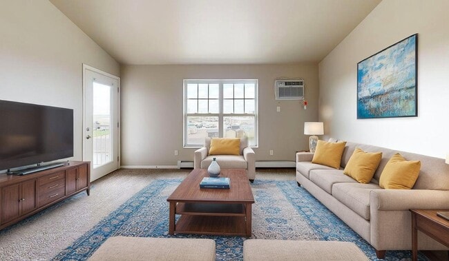 Living Area - Custer Crossing & Ravenwood Apartments