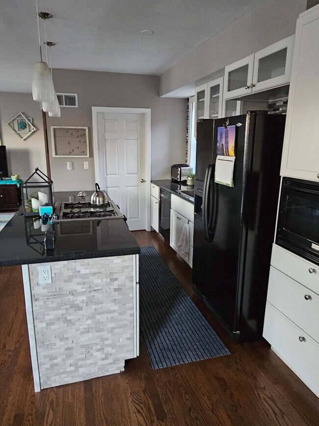 Cocina - 4333 Maryland Ave