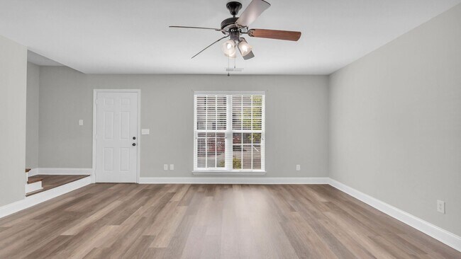 Foto del edificio - East Brainerd | 2 Beds, 2.5 Baths, Patio, ...