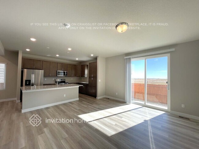 Building Photo - 13613 Arriba Dr