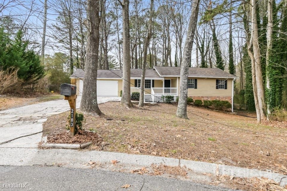 Primary Photo - 2183 Sussex Cir