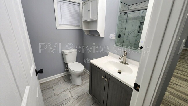 Foto del edificio - 225 Connor Ave