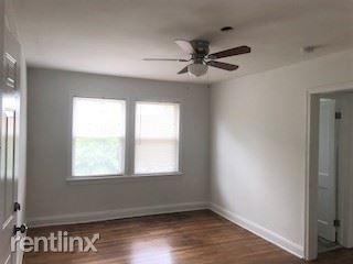 Primary Photo - 1 br, 1 bath Apartment - 1503 Spruce St Apt 3