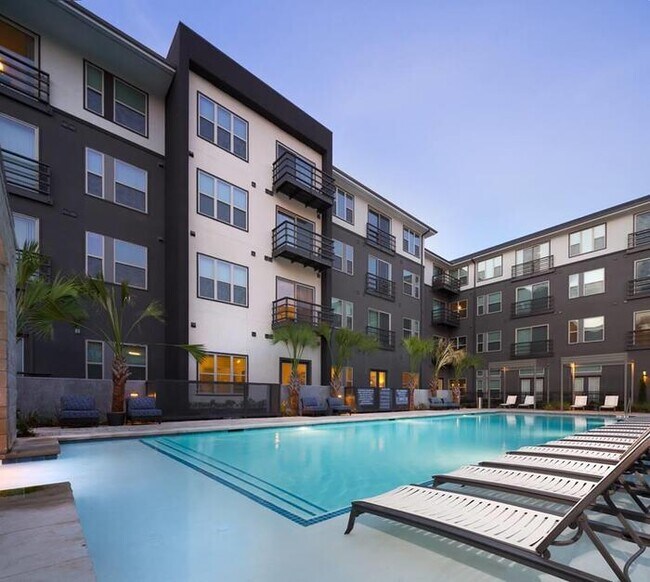 Foto del edificio - 3000 Kramer Ln