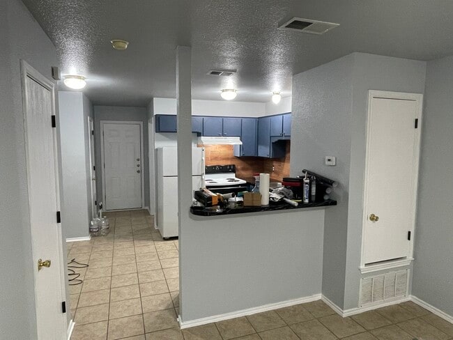 Building Photo - 4408 Mattie Dr