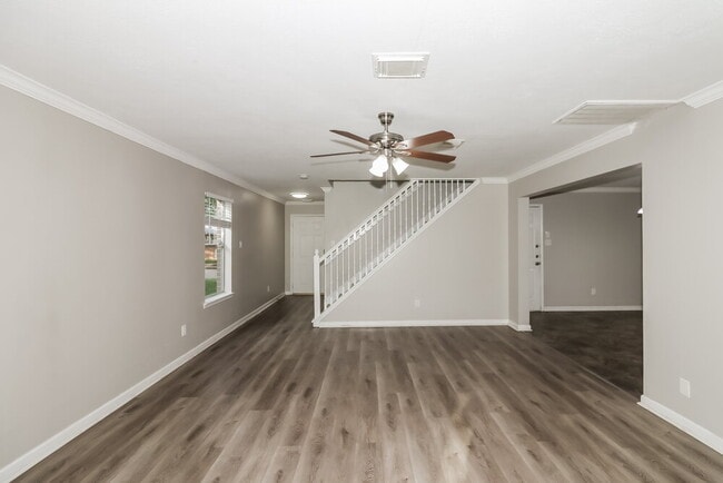 Building Photo - 3615 Rolling Springs Ln
