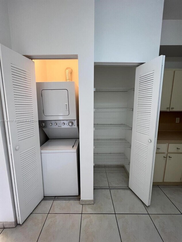 Foto principal - 7360 NW 114th Ave