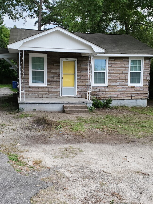 Foto del edificio - 1739 Dairy St