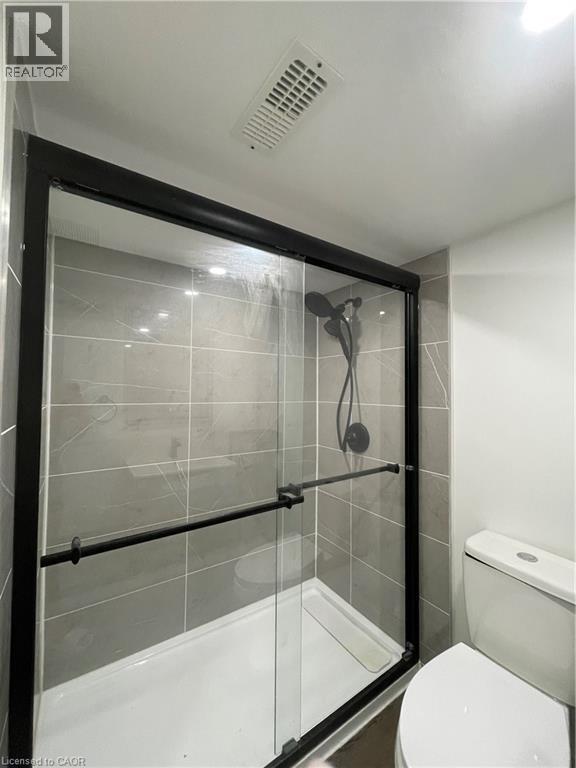 Photo du bâtiment - 246 E 31st St