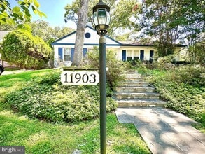 Building Photo - 11903 Henry Fleet Dr