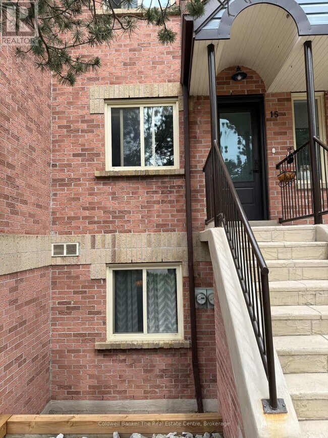 Building Photo - 142 Ecclestone Dr