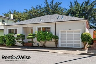 Building Photo - 74 Farview Ct