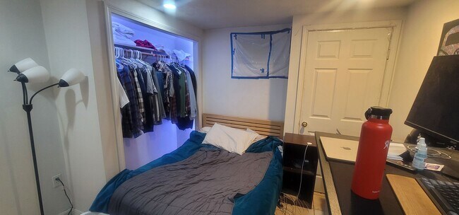Building Photo - Most Affordable Lower Allston Apt w 2 bath...