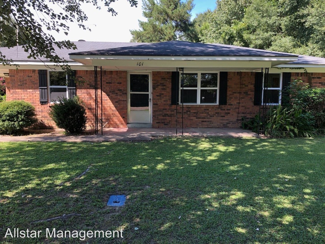 Primary Photo - 3 br, 1 bath House - 101 Normandy Ave