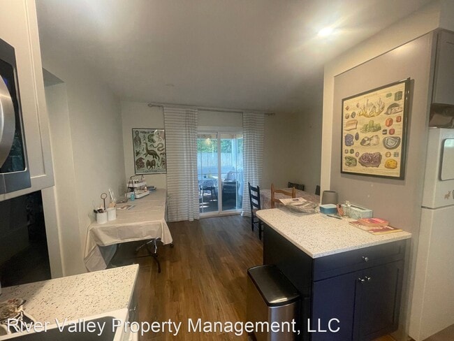Building Photo - 2 br, 2 bath House - 29 Water St