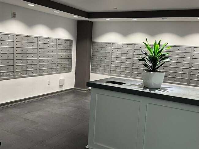 Foto del edificio - 90 SW 3rd St