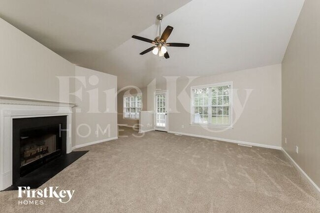 Foto del edificio - 2435 Wynbrook Dr