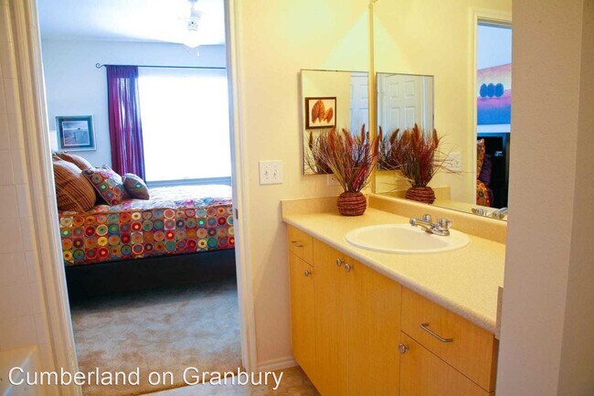 Foto del edificio - 6850 Granbury Rd