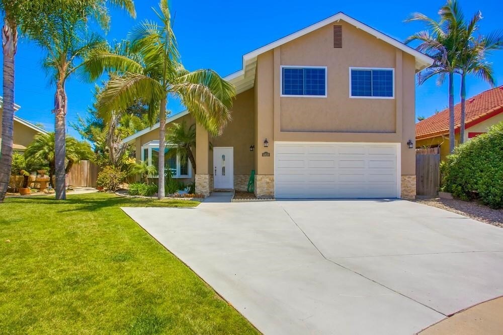 Foto principal - 4818 Royal Greens Pl