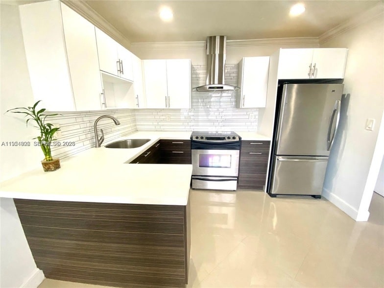 Photo - 1836 Arthur Street Unit 16